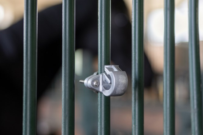 Hønet Holder Aluminium-Kerbl